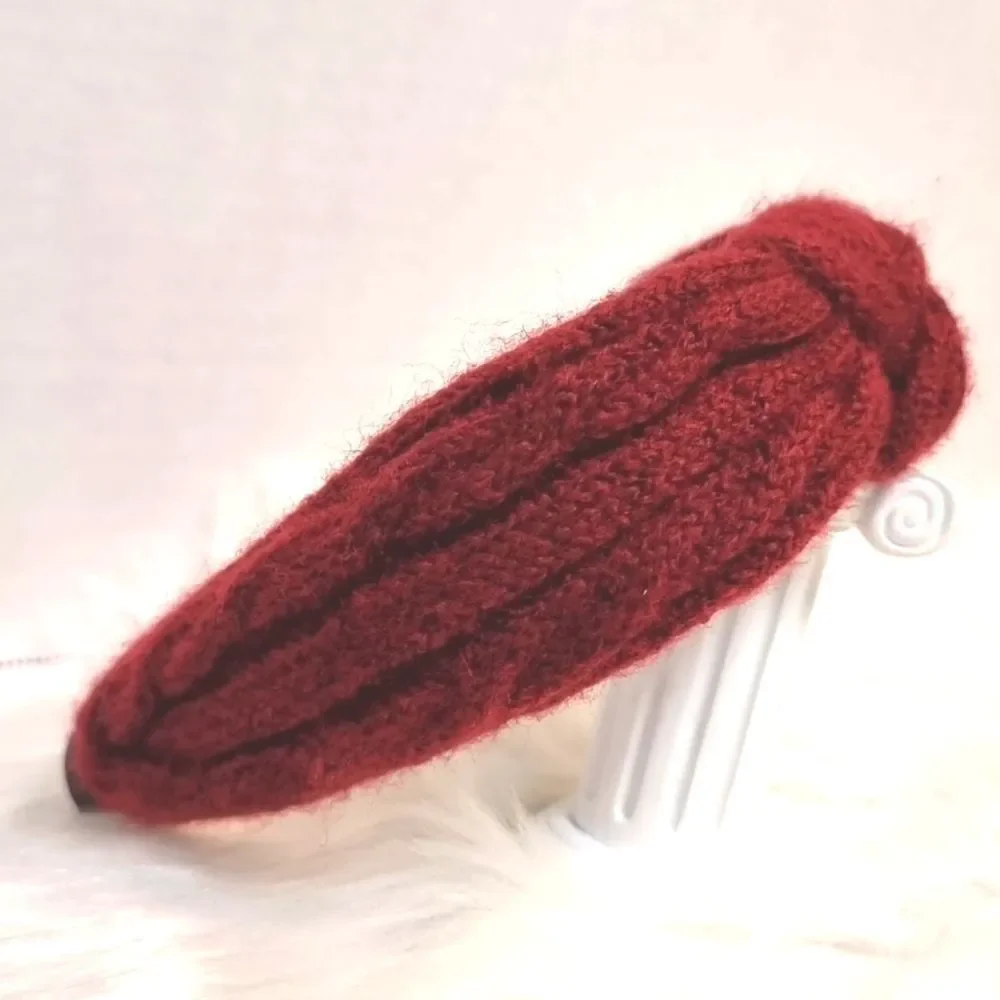 CABLE RIBBED SWEATER KNIT HEADBAND red